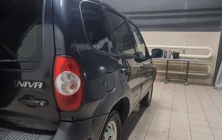 Chevrolet Niva I рестайлинг, 2016 год, 650 000 рублей, 6 фотография