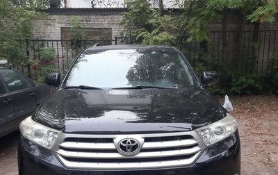 Toyota Highlander III, 2011 год, 2 350 000 рублей, 1 фотография