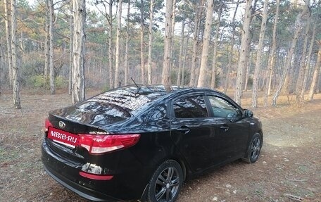 KIA Rio III рестайлинг, 2015 год, 1 050 000 рублей, 3 фотография