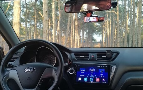 KIA Rio III рестайлинг, 2015 год, 1 050 000 рублей, 16 фотография