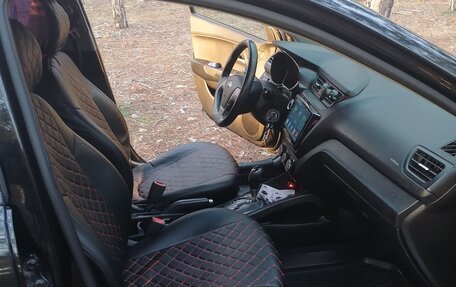 KIA Rio III рестайлинг, 2015 год, 1 050 000 рублей, 18 фотография