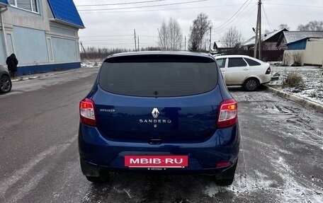Renault Sandero II рестайлинг, 2014 год, 680 000 рублей, 6 фотография