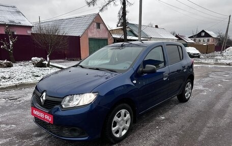 Renault Sandero II рестайлинг, 2014 год, 680 000 рублей, 9 фотография