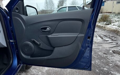 Renault Sandero II рестайлинг, 2014 год, 680 000 рублей, 20 фотография