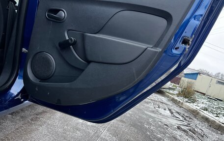 Renault Sandero II рестайлинг, 2014 год, 680 000 рублей, 22 фотография