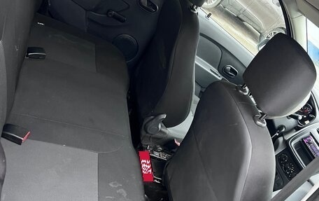 Renault Sandero II рестайлинг, 2014 год, 680 000 рублей, 21 фотография