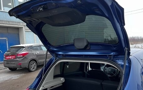 Renault Sandero II рестайлинг, 2014 год, 680 000 рублей, 24 фотография