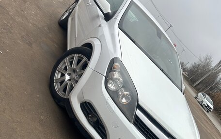 Opel Astra H, 2008 год, 600 000 рублей, 1 фотография