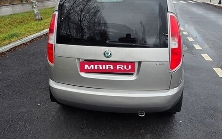 Skoda Roomster, 2011 год, 770 000 рублей, 2 фотография