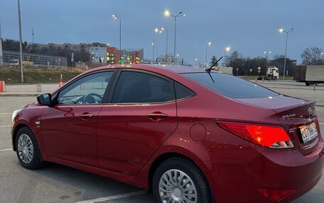 Hyundai Solaris II рестайлинг, 2016 год, 1 350 000 рублей, 7 фотография