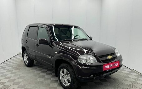 Chevrolet Niva I рестайлинг, 2018 год, 810 000 рублей, 2 фотография