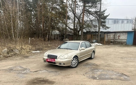 Hyundai Sonata IV рестайлинг, 2005 год, 380 000 рублей, 1 фотография