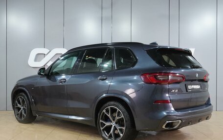 BMW X5, 2019 год, 5 829 000 рублей, 2 фотография