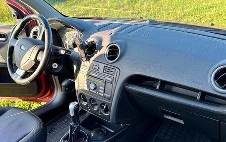 Ford Fusion I, 2006 год, 450 000 рублей, 14 фотография