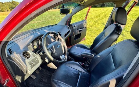 Ford Fusion I, 2006 год, 450 000 рублей, 11 фотография