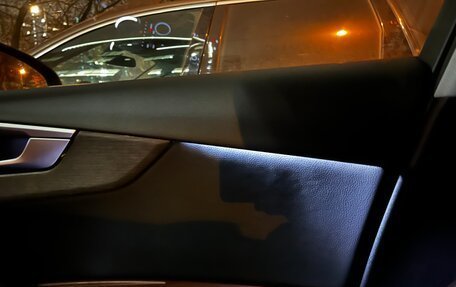 Audi A4, 2018 год, 3 560 000 рублей, 15 фотография