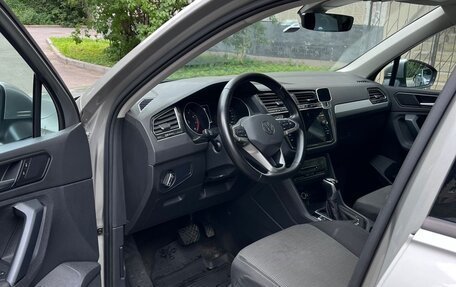 Volkswagen Tiguan II, 2021 год, 2 750 000 рублей, 3 фотография