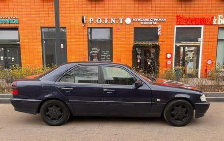 Mercedes-Benz C-Класс, 1999 год, 270 000 рублей, 2 фотография