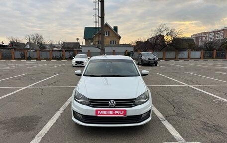 Volkswagen Polo VI (EU Market), 2015 год, 900 000 рублей, 3 фотография