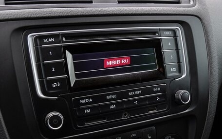 Volkswagen Jetta VI, 2014 год, 900 000 рублей, 14 фотография