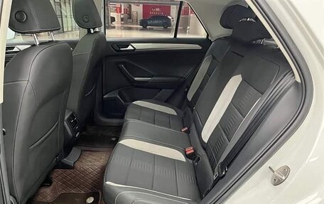 Volkswagen T-Roc I, 2022 год, 1 900 155 рублей, 15 фотография