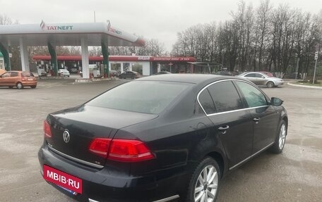 Volkswagen Passat B7, 2011 год, 808 880 рублей, 2 фотография