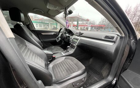 Volkswagen Passat B7, 2011 год, 808 880 рублей, 14 фотография
