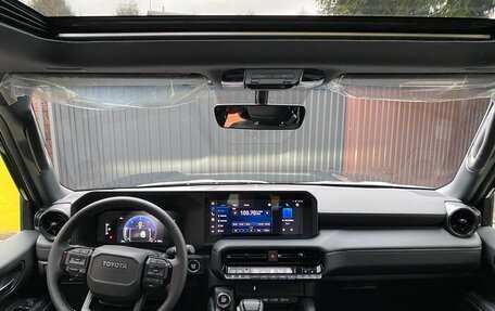 Toyota Land Cruiser Prado, 2025 год, 9 970 000 рублей, 14 фотография