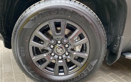 Toyota Land Cruiser Prado, 2025 год, 9 970 000 рублей, 15 фотография