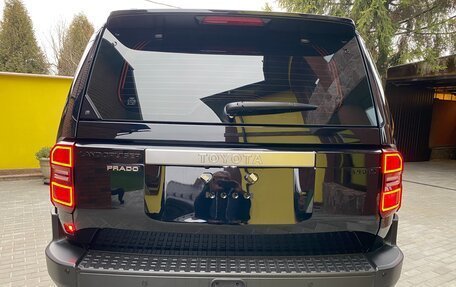 Toyota Land Cruiser Prado, 2025 год, 9 970 000 рублей, 23 фотография