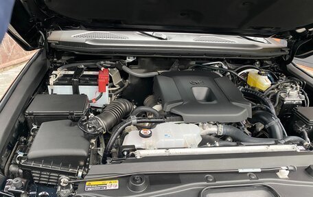 Toyota Land Cruiser Prado, 2025 год, 9 970 000 рублей, 27 фотография