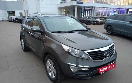 KIA Sportage III, 2010 год, 1 750 000 рублей, 2 фотография