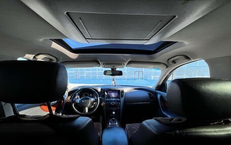 Infiniti FX II, 2012 год, 2 950 000 рублей, 18 фотография