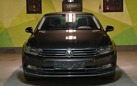 Volkswagen Passat B8 рестайлинг, 2017 год, 2 350 000 рублей, 8 фотография