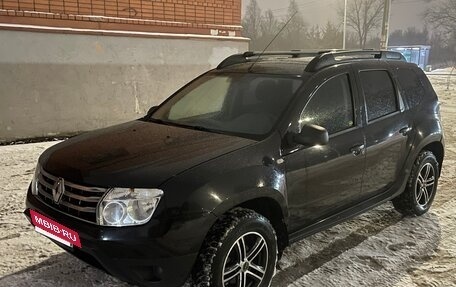 Renault Duster I рестайлинг, 2014 год, 899 000 рублей, 4 фотография