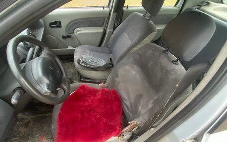 Renault Logan I, 2006 год, 135 000 рублей, 10 фотография