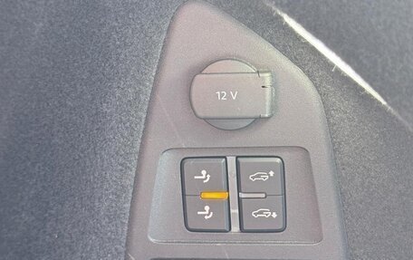 Volkswagen Touareg III, 2021 год, 5 850 000 рублей, 14 фотография