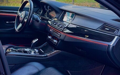 BMW 5 серия, 2014 год, 4 000 000 рублей, 9 фотография