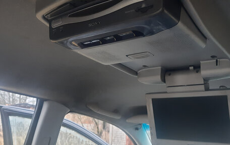 Mazda MPV II, 2004 год, 750 000 рублей, 30 фотография