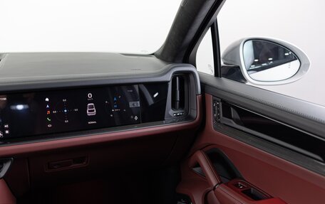 Porsche Cayenne III, 2025 год, 24 990 000 рублей, 21 фотография