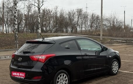 Hyundai i30 II рестайлинг, 2013 год, 830 000 рублей, 3 фотография