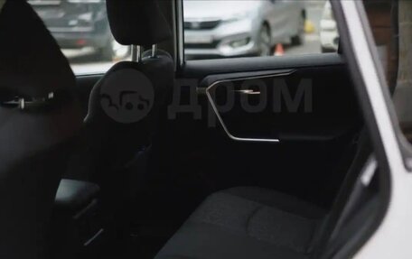 Toyota RAV4, 2019 год, 3 400 000 рублей, 29 фотография