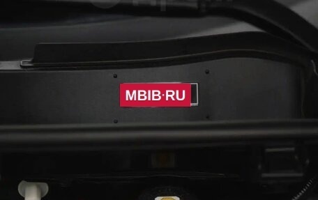 Toyota RAV4, 2019 год, 3 400 000 рублей, 32 фотография