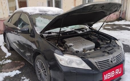 Toyota Camry, 2013 год, 1 450 000 рублей, 4 фотография