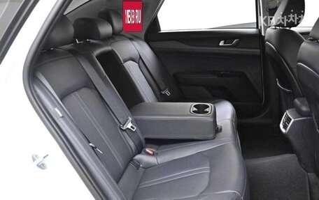 KIA K5, 2022 год, 2 424 000 рублей, 11 фотография