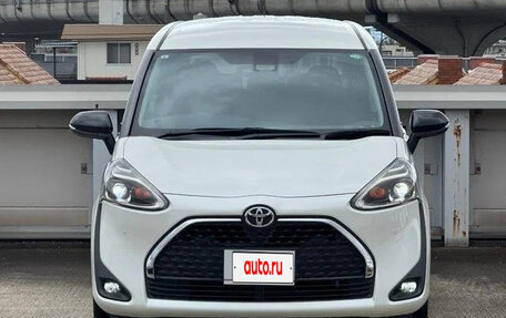 Toyota Sienta II, 2021 год, 1 205 027 рублей, 2 фотография