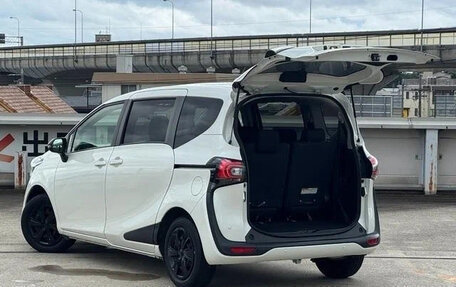 Toyota Sienta II, 2021 год, 1 205 027 рублей, 9 фотография