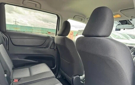 Toyota Sienta II, 2021 год, 1 205 027 рублей, 22 фотография