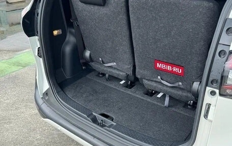 Toyota Sienta II, 2021 год, 1 205 027 рублей, 26 фотография