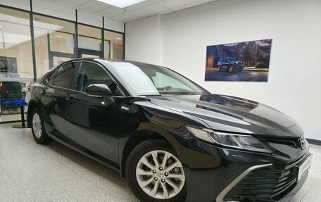 Toyota Camry, 2021 год, 3 350 000 рублей, 4 фотография